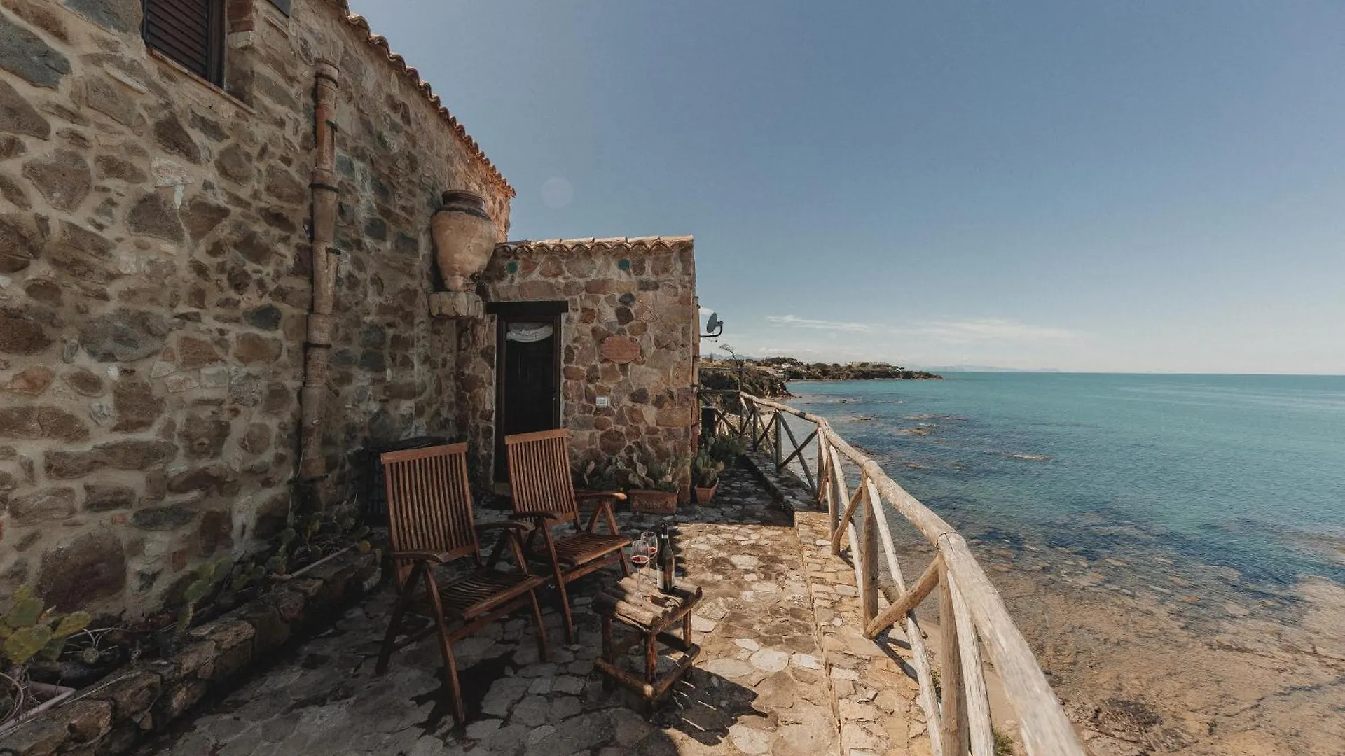 Semesterbostad Cala La Giara Villa Cefalù